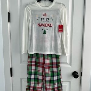 NWT   Jammies for your Families PJ’s